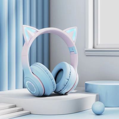 Qualität  ABS Wireless Kids Earphones Luminous Bluetooth Earphones With Microphone usine